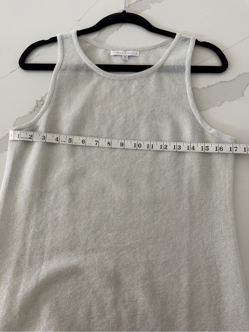 America & Beyond Light whitish Gray Sleeveless Knit Beach 🏖️ coverup size XS - Picture 8 of 12